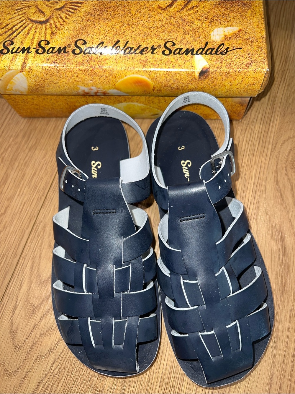 AUTH NIB Salt Water Sandal by Hoy Shoes Sun-San - Sailors NAVY 3W5